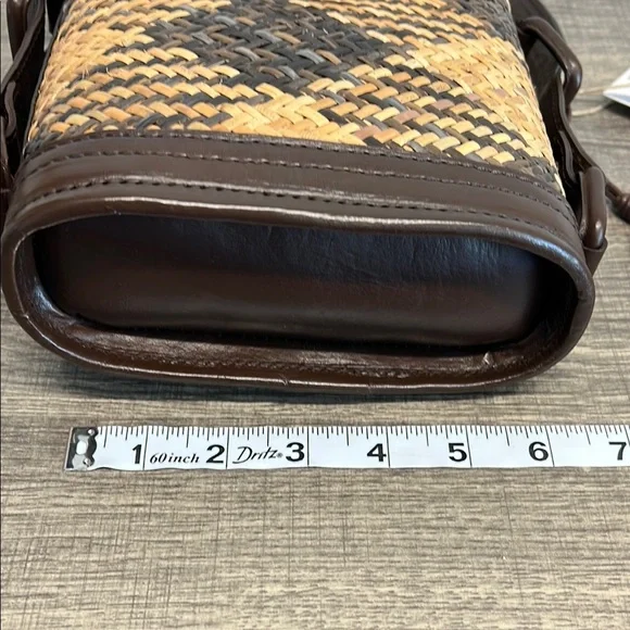 The Sak | Rattan & Leather Crossbody Bag ✨ - Picture 9 of 15